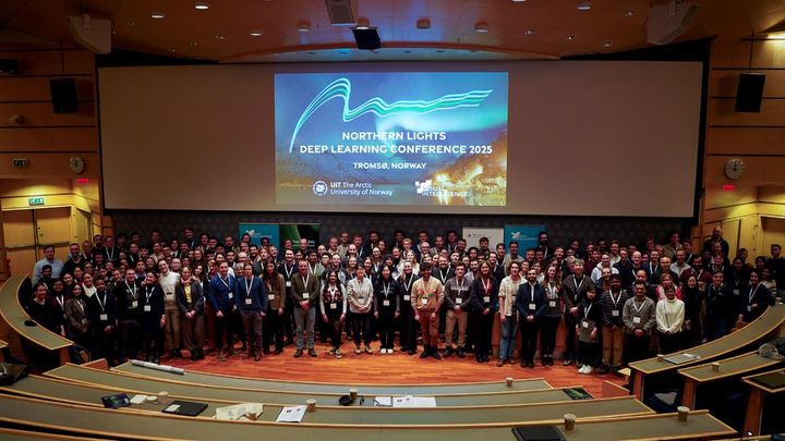 270 internasjonale forskere kommer til Tromsø for å diskutere siste nytt innen KI-feltet. Bildet er tatt fra NLDL 2025.