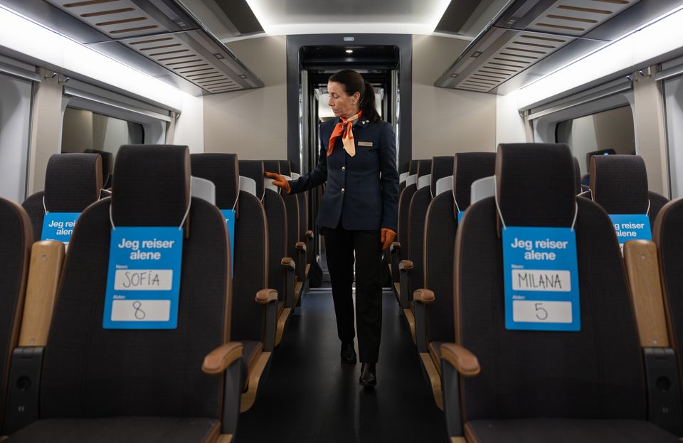 Tomt Flytog til Gardermoen i natt: – Skal vekke Norge! | SOS-barnebyer