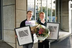 Vinnerene av Aspelin Ramm-prisen 2023 er Sivert Hennum og Bendik Gjone.