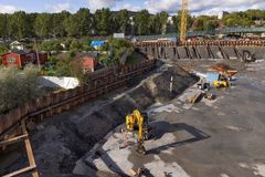 Fra byggegropa i Sognsveien 72 skal det reise seg et 36 000 kvm stor bygg som skal huse Campus Ullevål, et innovativt fagmiljø innen klima, energi, miiljø, samfunnsikkerhet og infrastruktur.