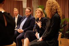Panelsamtale om forskning som samfunnsoppdrag, med leietakere på Campus Ullevål. Fra venstre: Lars Andresen, administrerende direktør i NGI, Pål Molander, administrerende direktør i NIVA, Christine Tørklep, direktør i CICERO og Camilla Stoltenberg, konsernsjef i NORCE.