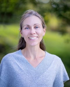 Førsteamanuensis Ragnhild Lenes ved Læringsmiljøsenteret, UiS har ledet arbeidet med rapporten. Foto: Elisabeth Tønnessen/UiS.
