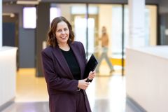 Årets nettpedagog er Hanne Kristin Dypedal