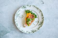 Snitter med eggerøre og spekeskinke