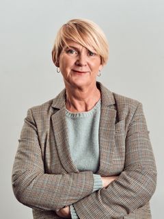 Torunn Nordbø i Opplysningskontoret for brød og korn skal delta i juryen i Norgesmesterskapet for havregrøt 29. august i Kristiansand.