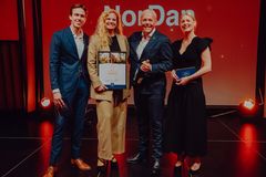 Fra venstre: Ludvik Eide (Mestergruppen), Anette Tolaas (NorDan), Egil Aaltvedt (NorDan) og Cathrine Holm Dahle (Mestergruppen).