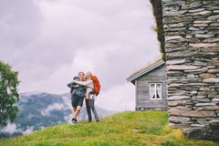 DNT mener det er viktig at flere blir glad i friluftslivet og den fine naturen vår, da vil også flere ønske å ta vare på den.
