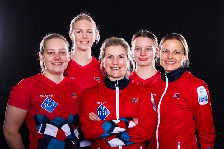 De norske kvinnene som skal jakte OL plass. Fra venstre: Mille Haslev Nordbye, Ingeborg Forbregd, Kristin Skaslien, Eilin Kjærland og Marianne Rørvik.
