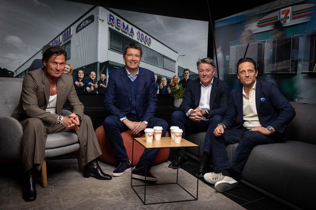 Fra venstre: Petter A. Stordalen, Ole Robert Reitan, Geir Karlsen og Christoffer Sundby (Foto: Øyvind Breivik/Reitan Retail)