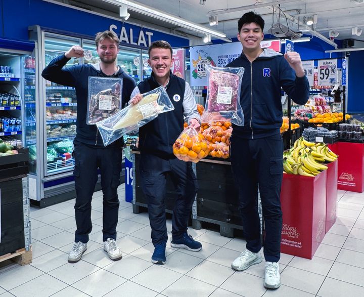 Kjøpmann Fredrik i midten, REMA 1000 Parkveien