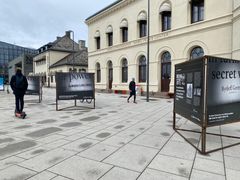 Utstilling av kampanjen utenfor Nobels Fredssenter