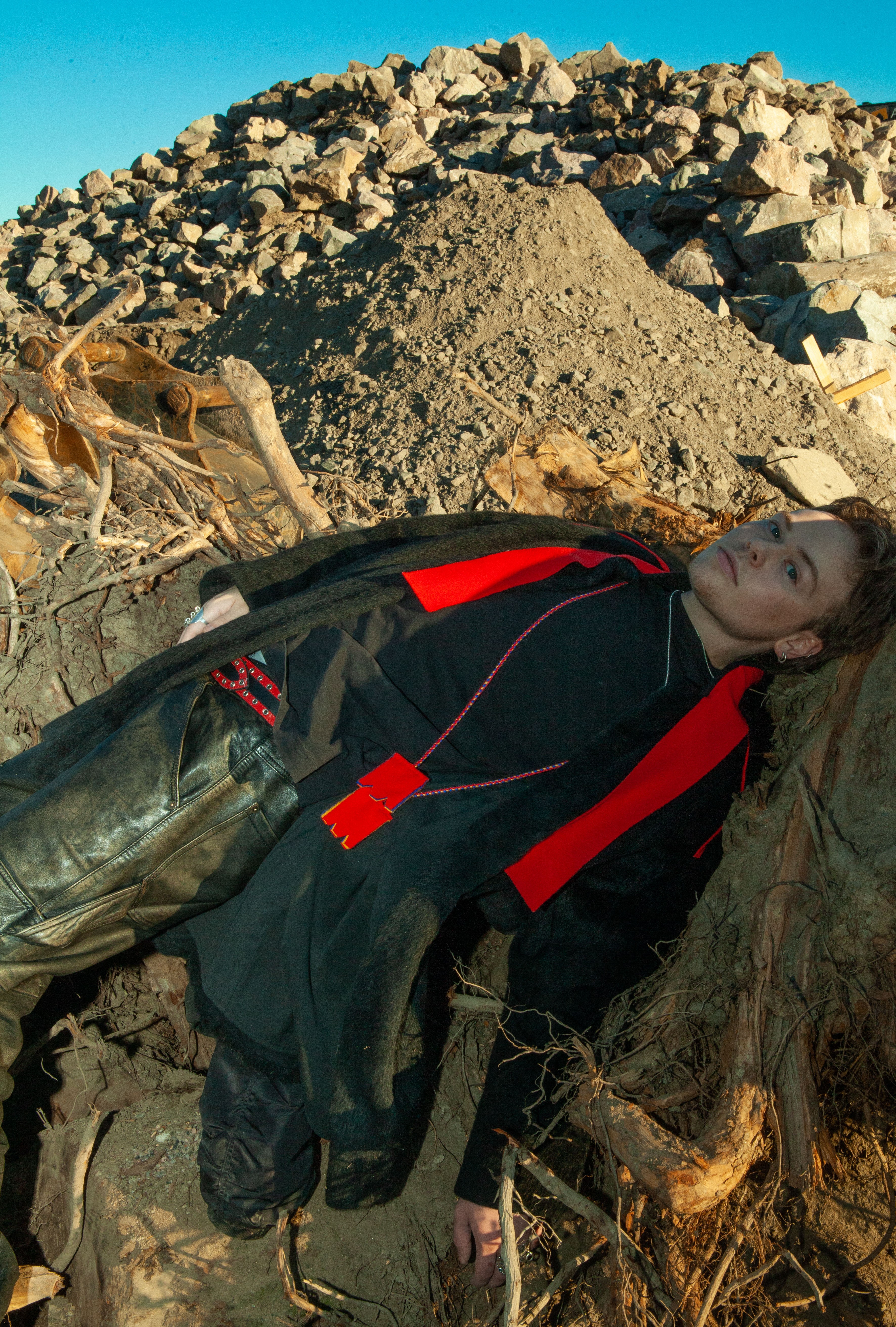 Dette er Årets unge kunstner på Riddu Riđđu