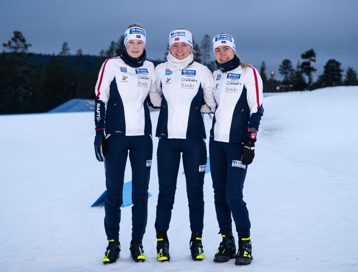 Ingrid Låte, Marte Leinan Lund og Ida Marie Hagen er klare for WC-åpning.