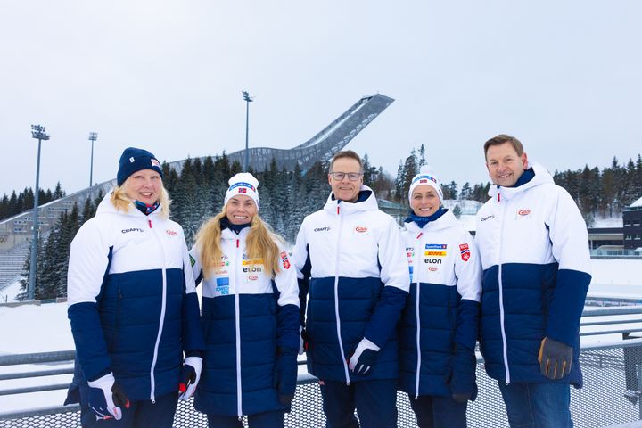 Fra venstre: Mette Kolbjørnsen (Sponsor- og kampanjeansvarlig Gilde), Andrea Bell Pedersen (markeds- og partneransvarlig Langrenn), Atle E. Larsen (Leder sponsorater og Trade Marketing Gilde), Cathrine Instebø (Langrennssjef) og Lars Gunnar Johnsen (konserndirektør i Gilde).