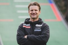 Jermund Lunder blir hovedtrener for hoppkvinnene.