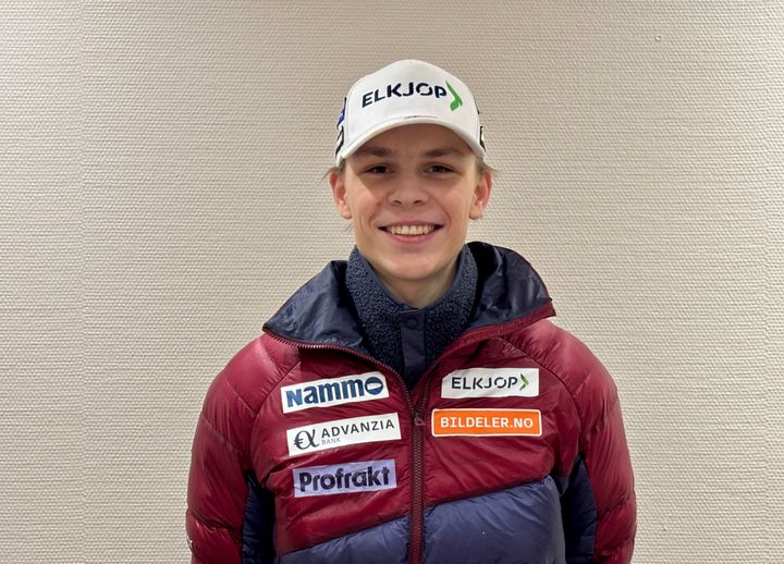 Isak Langmo får plass på hopplandslaget i VM-sesongen.