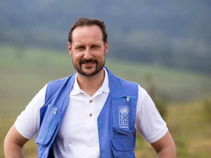 UNDP-ambassadør H.K.H. Kronprins Haakon under sitt besøk i Mesetas, Colombia, i 2019 på reise med FNs utviklingsprogram (UNDP).