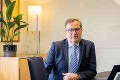 Advokat Anders Brosveet, Elden Advokatfirma