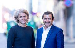 Teatersjef Runar Hodne og styreleder Jafar Altememy