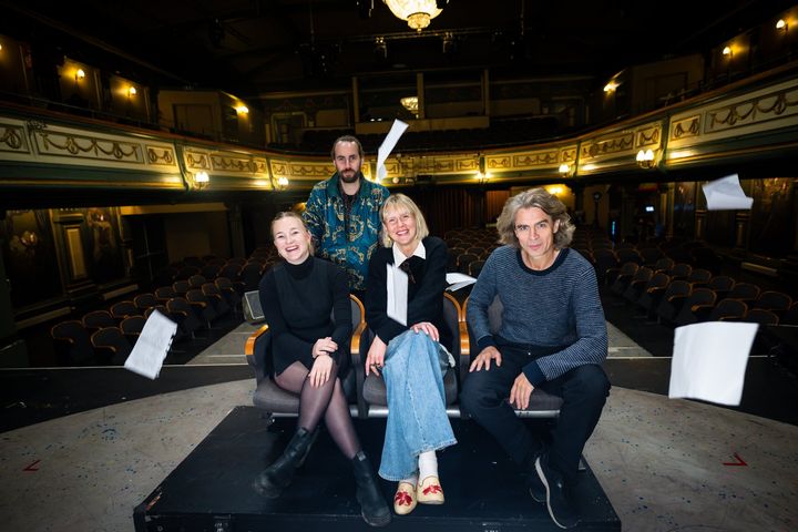 Kunstnerisk leder Sjur Marqvardsen (Oslo Fringe), produsent Ida Nordskaug (Oslo Nye Teater), festivalsjef Amanda Tunsberg (Oslo Fringe), teatersjef Runar Hodne (Oslo Nye Teater).