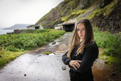 Satu Rämö dro til Island for mer enn 20 år siden og ble oppslukt av islandsk kultur, litteratur og mytologi. Foto: Björgvin Hilmarsson