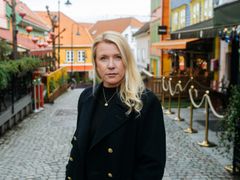– Jeg har gått «all inn» og skrevet en Stavanger-krim som tar oss til kunnskapens høyborg og byens mørkeste kroker, sier Kaja Gjersem Nygaard. Foto: Christopher Helberg