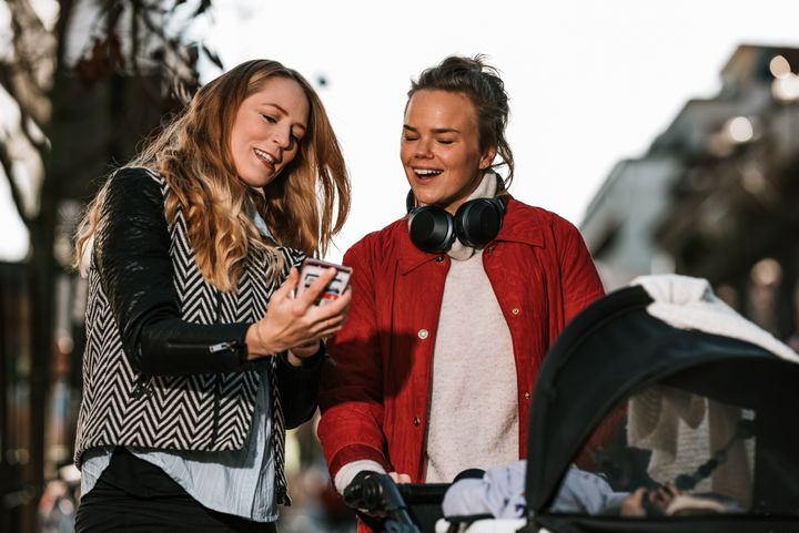 Myndighetene vil regulere mobilmarkedet i inntil tre nye år.