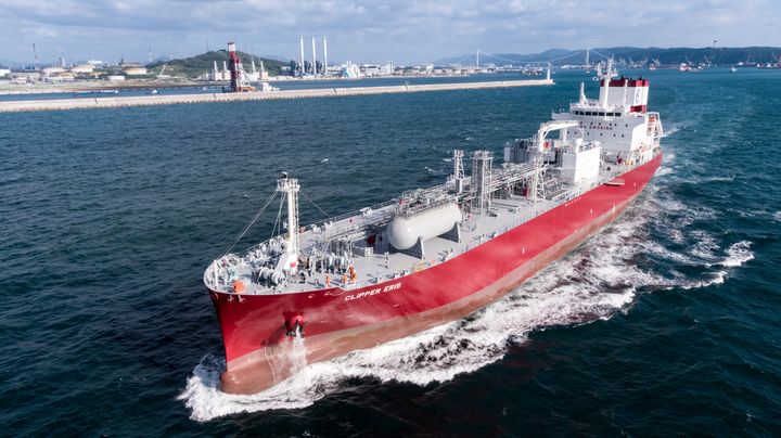 Solvang ASA skal bygge verdens første karbonfangstanlegg ombord i et skip - og det skjer ombord i gasstankeren Clipper Eris