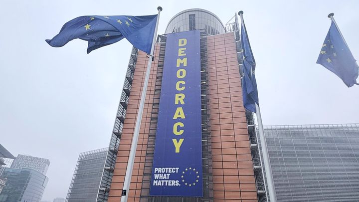 EU-AUKSJON: Gjennom sin årlege hydrogenauksjon tildelte EU 7. mai 124 millionar euro, eller om lag 1,35 milliardar kroner, til dei to norske selskapa GreenH og Gen2 Energy. Enova har støtta prosjekta med 350 000 og 500 000 kroner til søknadsprosessen.