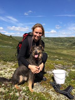 Vera Finsnes, veterinær i Norsk Kennel Klub