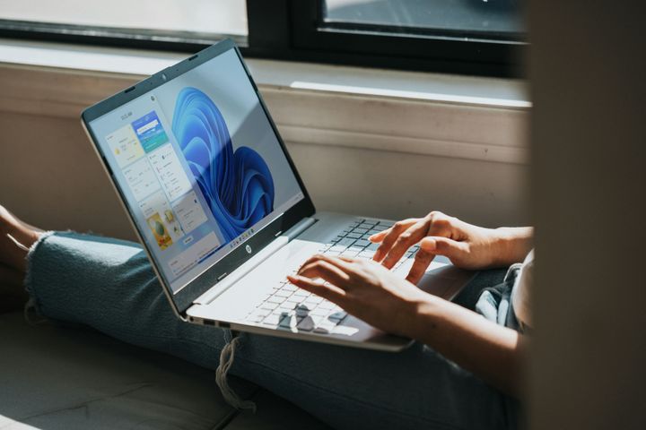 14. oktober går solen ned for Windows 10 og tusenvis av nordmenn må oppgradere eller bytte PC-en sin. Mange har ikke fått med seg endringen og står i fare for å stå igjen med en usikret PC, laglig for hugg fra kriminielle.