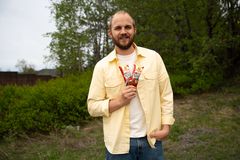 Magnus Rebbestad, merkevaresjef i Diplom-Is, håper Comeback treffer både dem som husker Drillo-magien fra 90-tallet, og den nye generasjonen som skal heie Norge frem i årets VM.