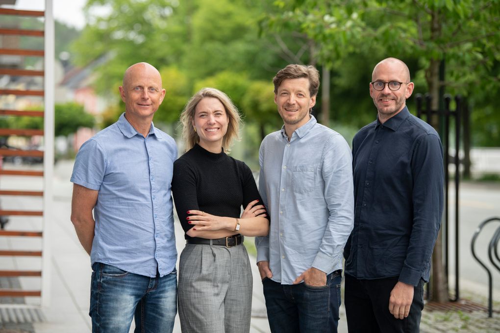 Glitre Nett har ansatt fire nye energikoordinatorer. Fra venstre Jon Vehus, Inger Helene Svartdal, Martin Hviid Nielsen, og Magnus Prestgård.