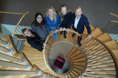 Heikki Eidsvoll Holmås, Kathrine Boye Moe, Tiril Raknes, Lene Egeli og Ylva Bjordal i Sopra Steria Footprint har utarbeidet et nytt rammeverk som skal få fart på bærekraftsarbeid i virksomheter.