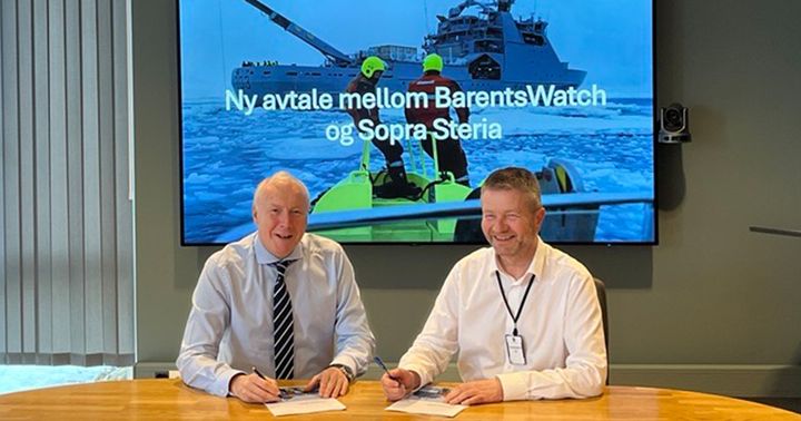 Kjell Rusti, administrerende direktør i Sopra Steria (t.v) og Arve Dimmen, direktør for navigasjonsteknologi og maritime tjenester i Kystverket.
