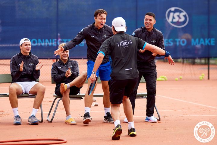 Paradis Tennisklubb stakk av med seieren i Eliteserien for herrer i fjor, men vet det blir knalltøft å forsvare trofeet i år.