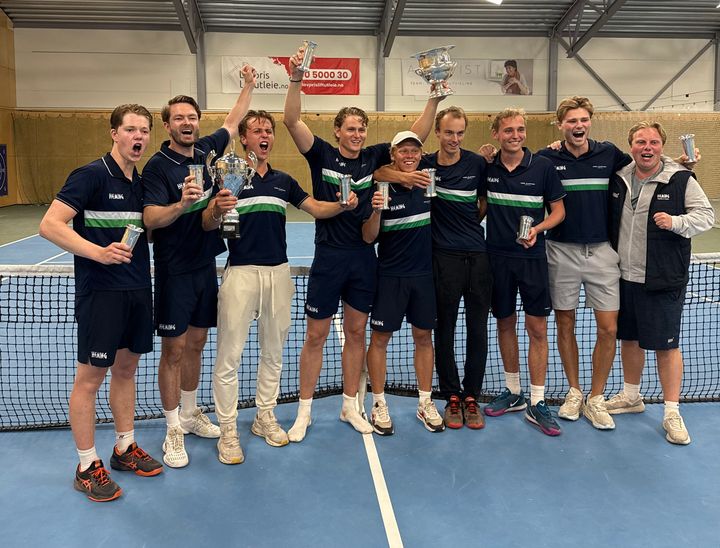 Heming er Norgesmestere i lagtennis for menn etter en overbevisende seier mot tittelrival Stabekk.