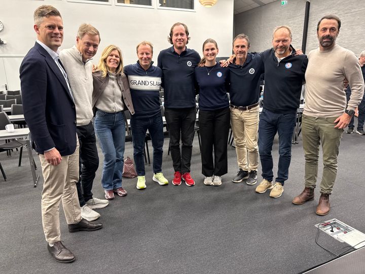 NTPFs nyvalgte styre for perioden 2026/27: (fv.)Yannic Yvon (Styremedlem), Knut Sunde (Vara), Mari Schrumpf (Vara), Egil André Berglund (Styremedlem), Franck Fog (Ansattes rep.), Mina Adelin Sælen Pedersen (Styremedlem), Arve Sjølstad (Visepresident), Lars Gjerdåker (President) Alen Putes (Stedfortreder, Padel) Emma Sørensen (Ungdomsrep.) og Camilla De Santana (Padel. rep) var ikke til stede da bildet ble tatt.