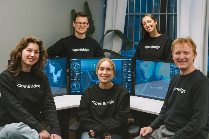 Forskere og designere i forskningssenteret Ocean Industries Concept Lab ved Arkitektur- og designhøgskolen i Oslo (AHO) utvikler en ny standard for sikrere arbeidsstasjoner i maritim industri.