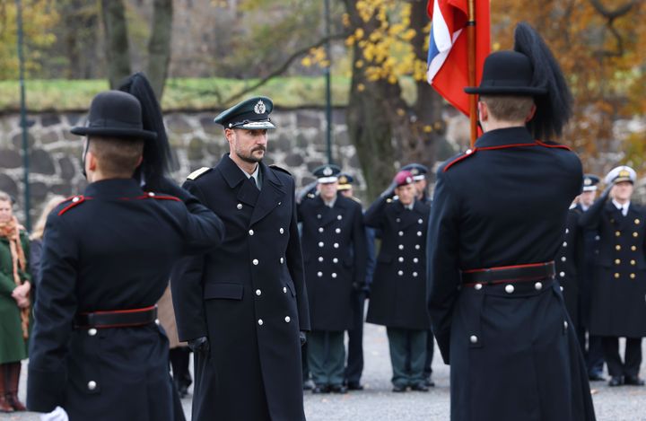 H.K.H. Kronprinsen under minnedagen på Akershus festning i fjor.