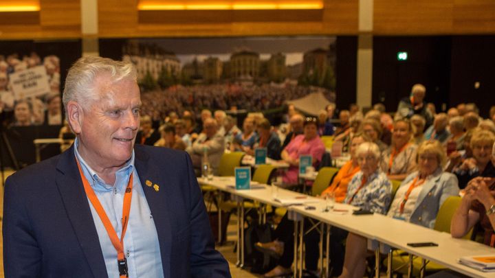 Jan Davidsen er gjenvalgt av landsmøtet som forbundsleder i Pensjonistforbundet. (Foto: Johnny Syversen)