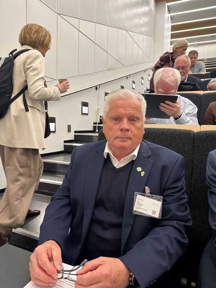 Forbundsleder Jan Davidsen er tilfreds med at hardt arbeid gir resultater. Pensjonistforbundet har stått på for å få løftet de laveste pensjonene og fremmet krav om det, både i forbindelse med trygdeoppgjøret og revidert nasjonalbudsjett.