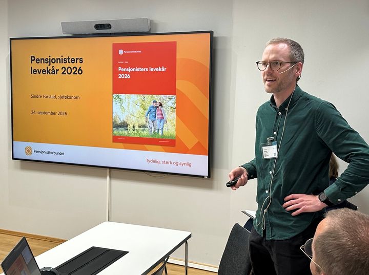 Pensjonistenes kjøpekraft øker i år, men bak gjennomsnittstallene skjuler det seg store forskjeller. Det kommer fram i Pensjonistforbundets nye rapport «Pensjonisters levekår 2026», som ble presentert av sjeføkonom Sindre Farstad i dag.