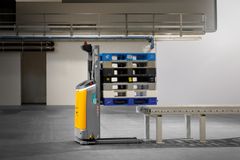 Jungheinrich starter salget av EAC 212a, en autonom mobil robot som markerer et generasjonsskifte innen automatisk palletransport.