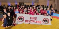 Bodø bryteklubb er blant ni frivillige organisasjoner som får sponsormidler fra Arva i 2025. (Foto: Bodø bryteklubb)
