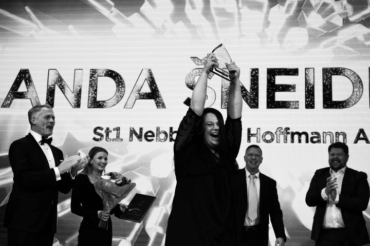 Anda Sneidere ble kåret til Årets forbilde i St1