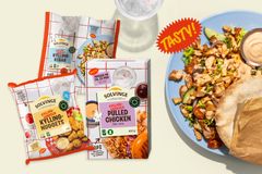 Kombinerer smak, dyrevelferd og enkelhet. Kyllingsnadder-serien består foreløpig av tre produkter, der to er frysevare og en er ferskvare, og selges i REMA 1000-butikker over hele landet. Foto: Norsk Kylling AS.
