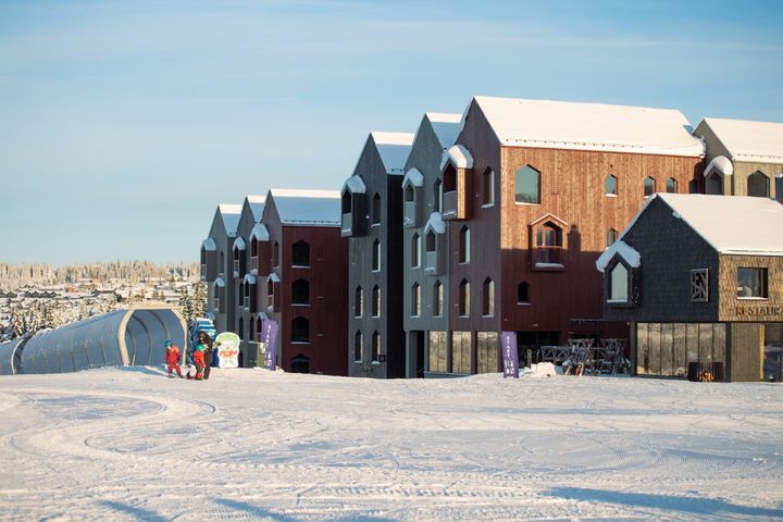 FAVNWEEKEND: Ett av oppholdene som deles ut er her på det nye leilighetshotellet, Favn, midt i Hafjell Alpinsenter.