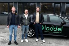 Gründerne av Laddel, fra venstre: Marius Jensen, Simen Tufteland Osberg, Mats Gerhard Pedersen. Magnus Christian Kvist Jacobsen er ikke med på bildet.