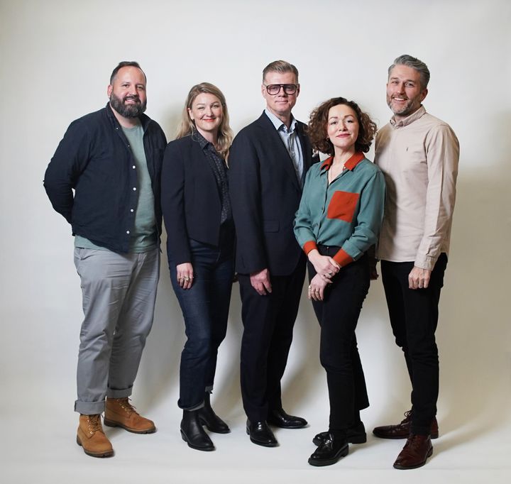 Fra venstre: Jon Suarez er leder for atferd og kultur, Dr. Matilda Andersson er adm. direktør i Truth Consulting, Jonas Palmqvist er konsernsjef i CEO i Paritee, Dr. Bridget Dalton er styreleder i Truth Consulting og Tom Morgan leder for Truth Futures samt kommersiell leder i selskapet.